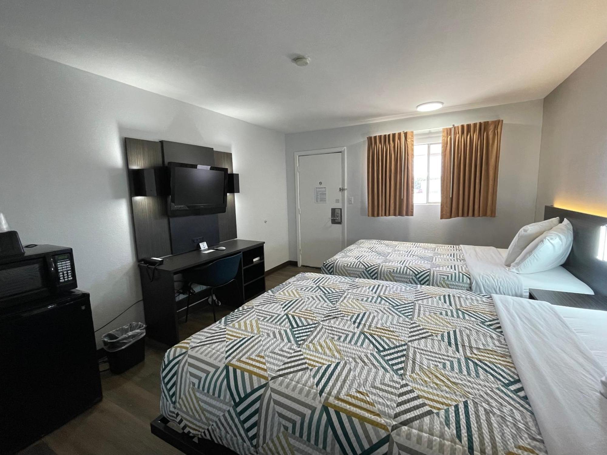 Motel 6 Artesia, Nm Εξωτερικό φωτογραφία