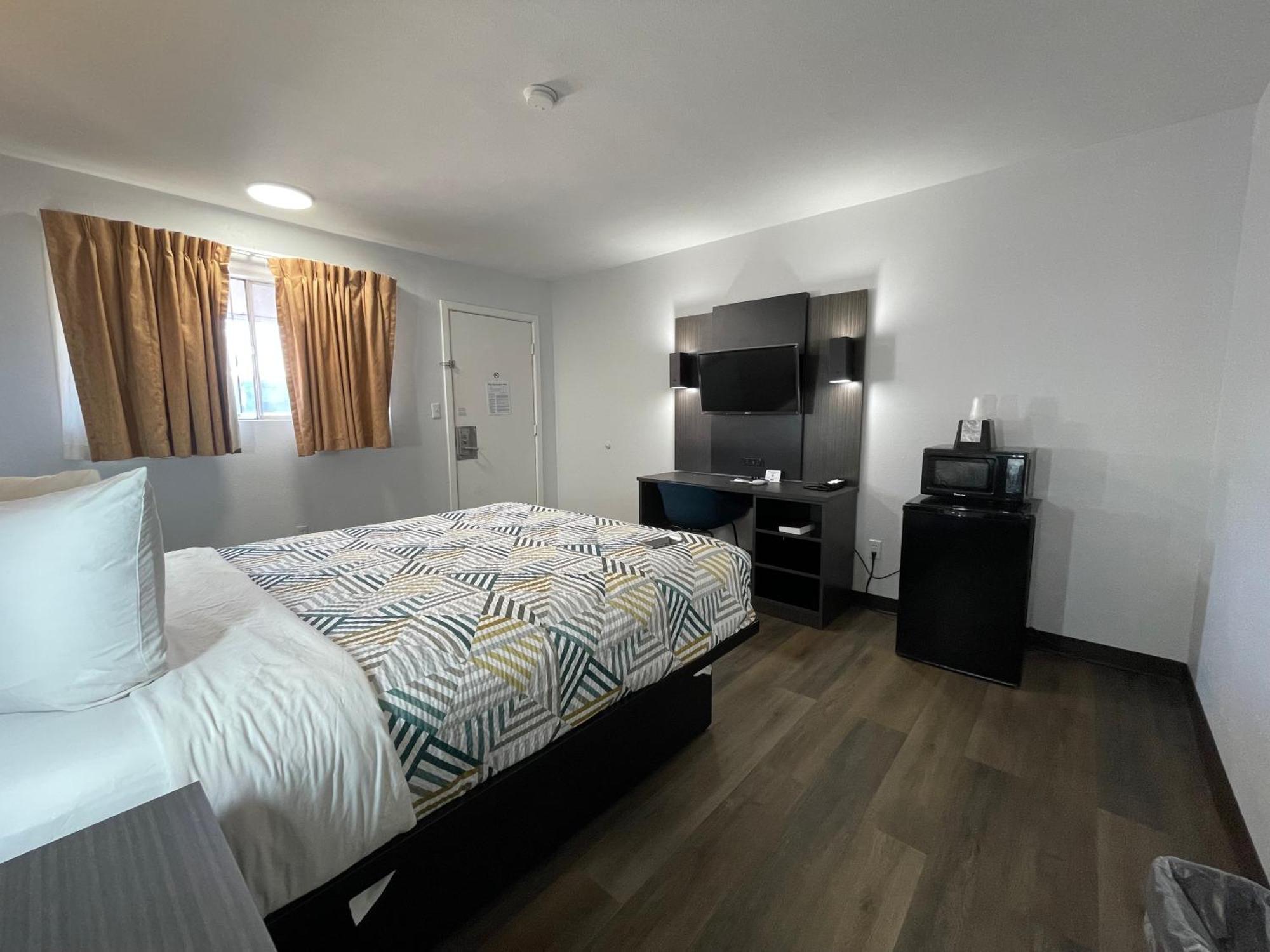 Motel 6 Artesia, Nm Εξωτερικό φωτογραφία