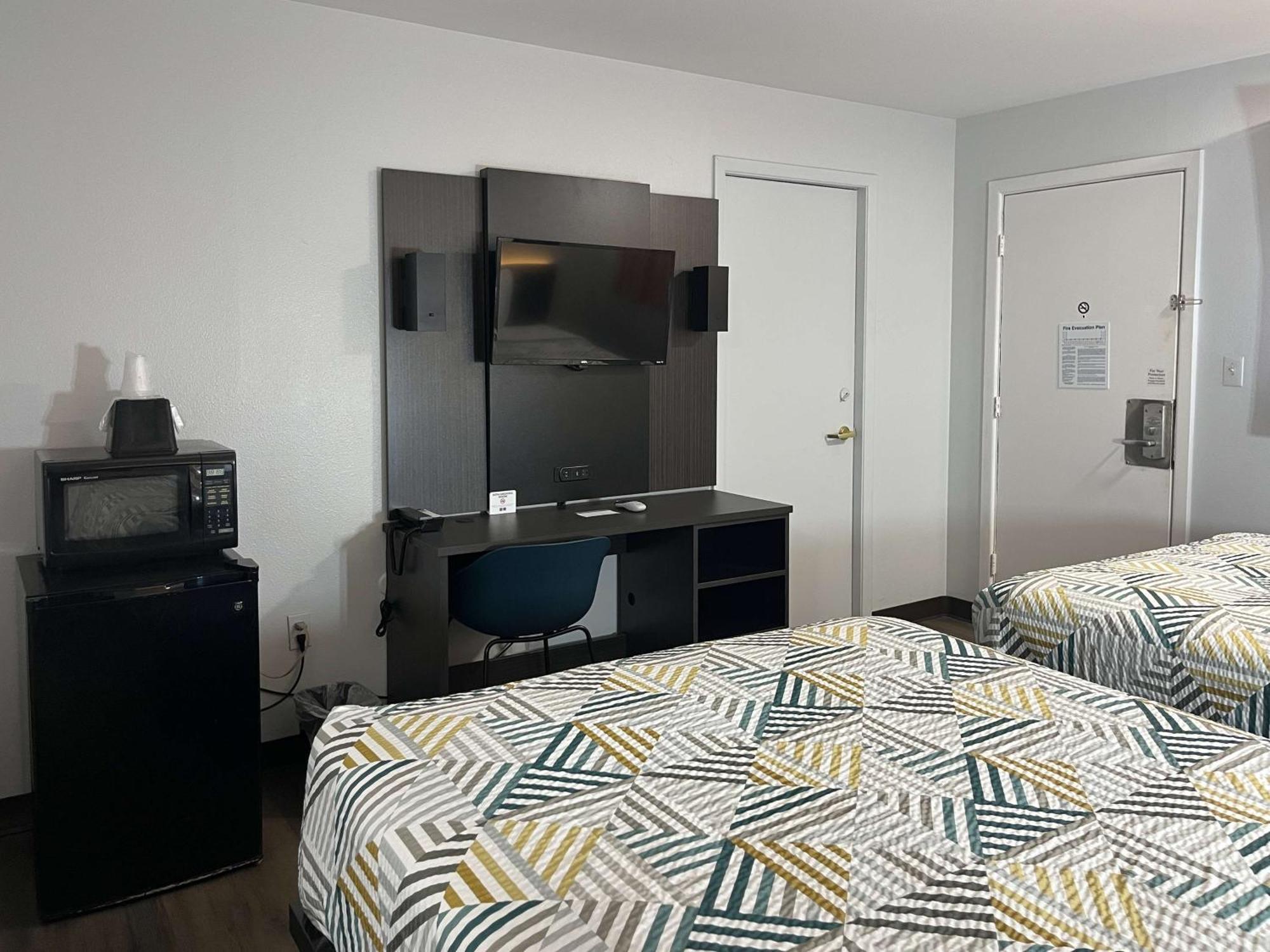 Motel 6 Artesia, Nm Εξωτερικό φωτογραφία